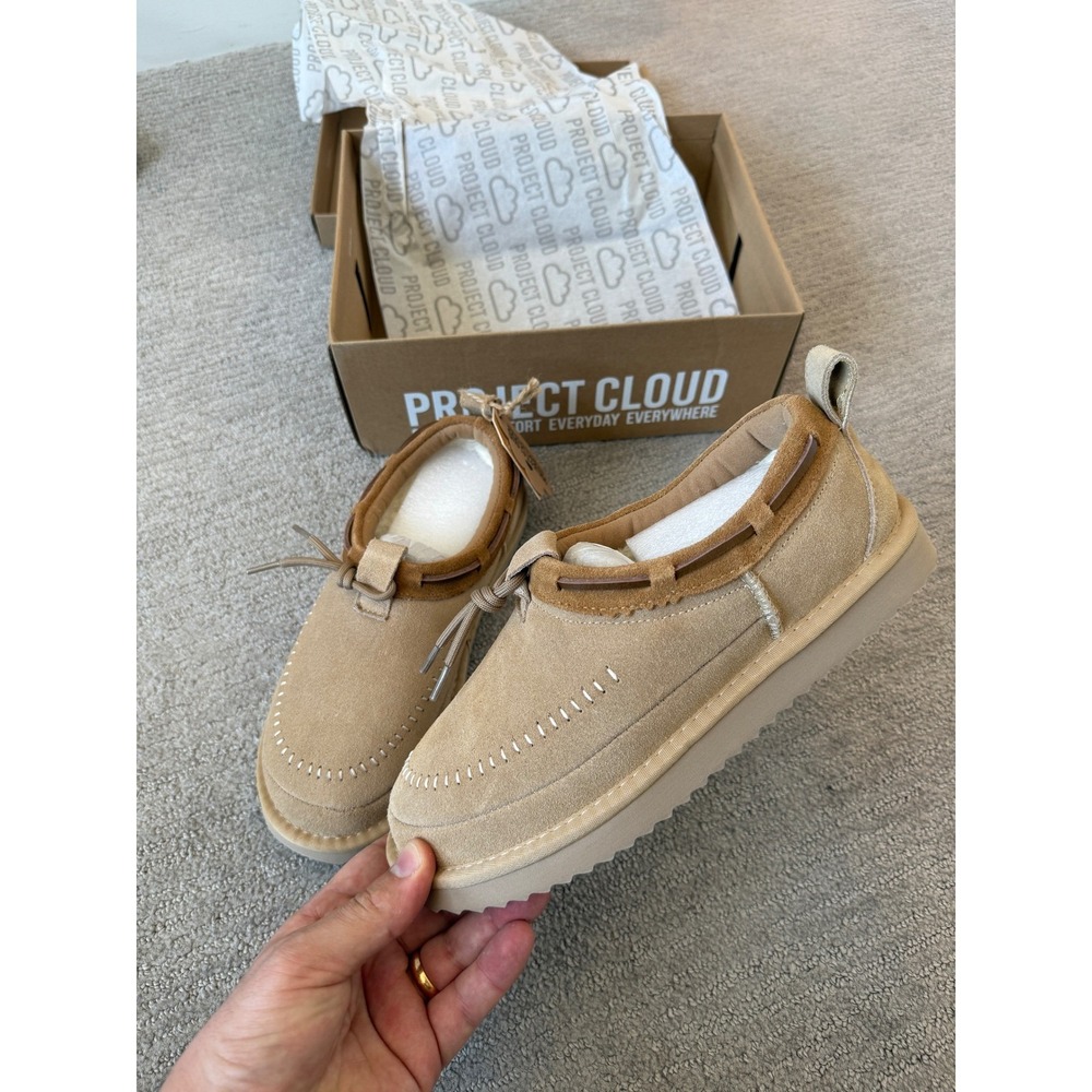 Project Cloud Tan Suede Shearling Moccasin‎ Shoes FITS LIKE 7 but labeled 8